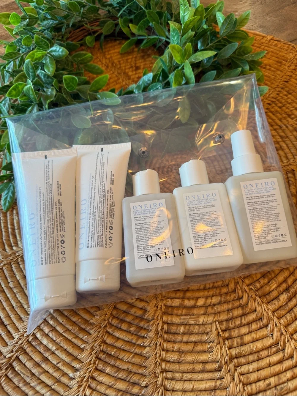 ONEIRO Sunchasers Travel Hair & Body 5 Piece Set